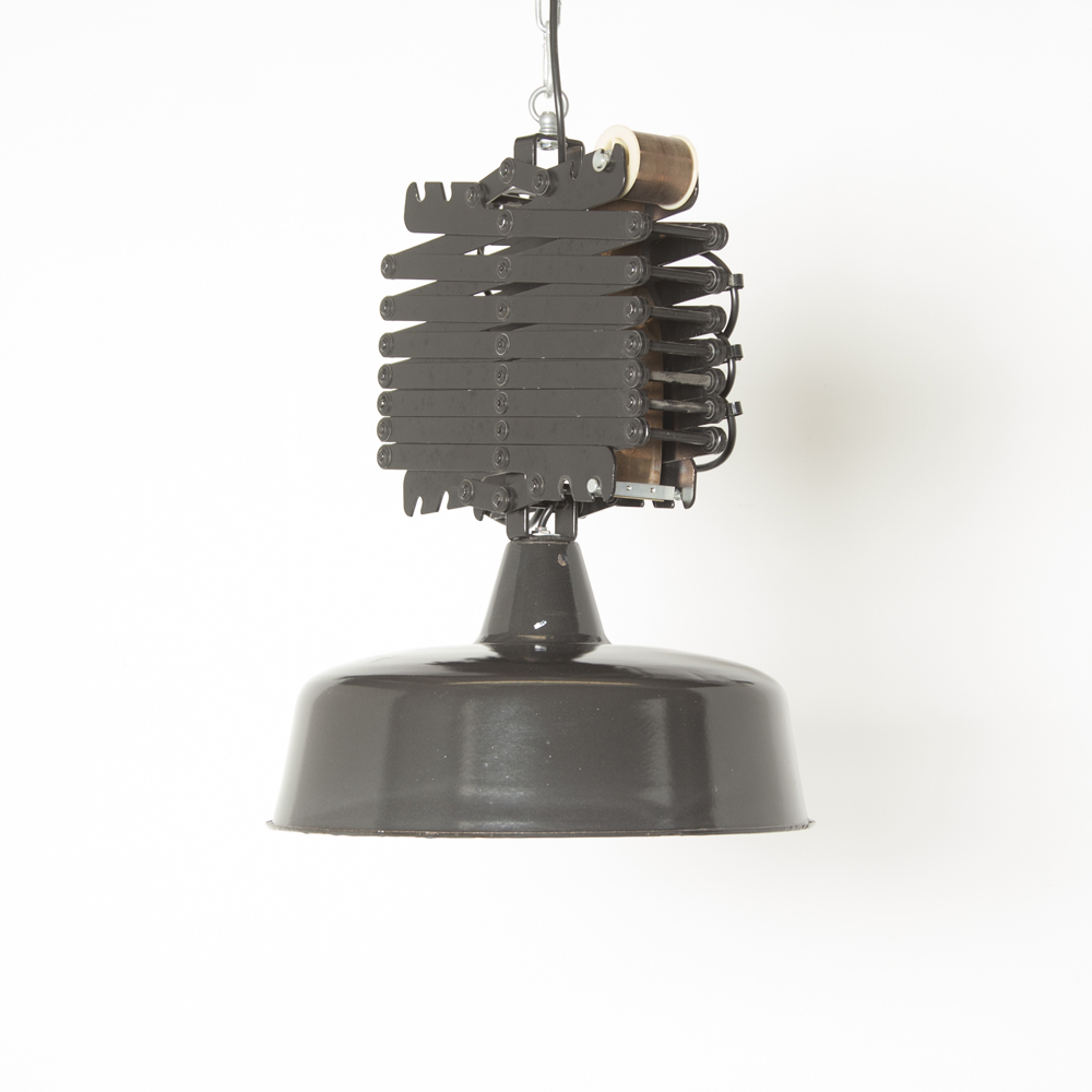Schaarlamp hanglamp zwart email Pantograaf industrieel pull-down koperen lint veer origineel oud Bauhaus E27 fitting wit binnen kap hanger vintage retro