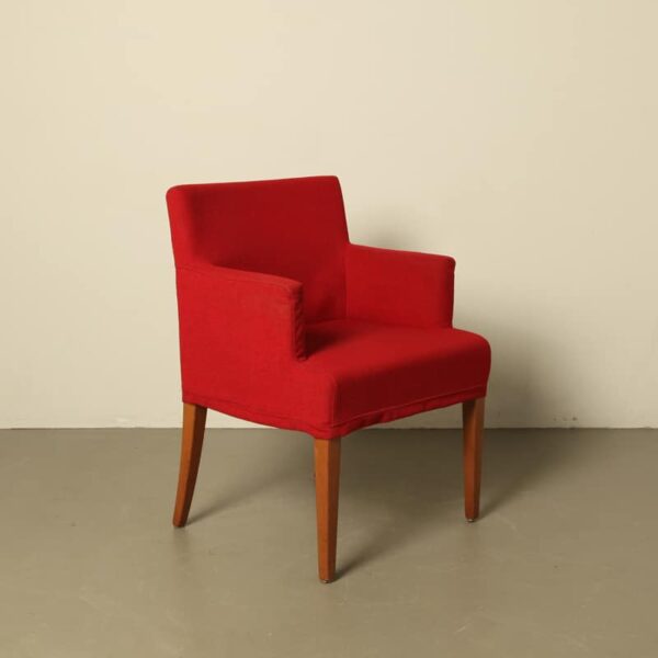 Fauteuil Berlin rouge Moroso BE0064 chaise Italie étui amovible velcro contemporain classique intemporel simple profil soigné design moderne cadre en acier mousse de polyuréthane pieds en hêtre jambes années 80 années 1980 années quatre-vingt