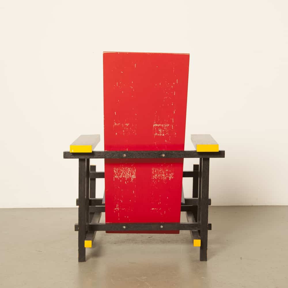 Riproduzione sedia rossa e blu ⋆ Neef Louis Design Amsterdam