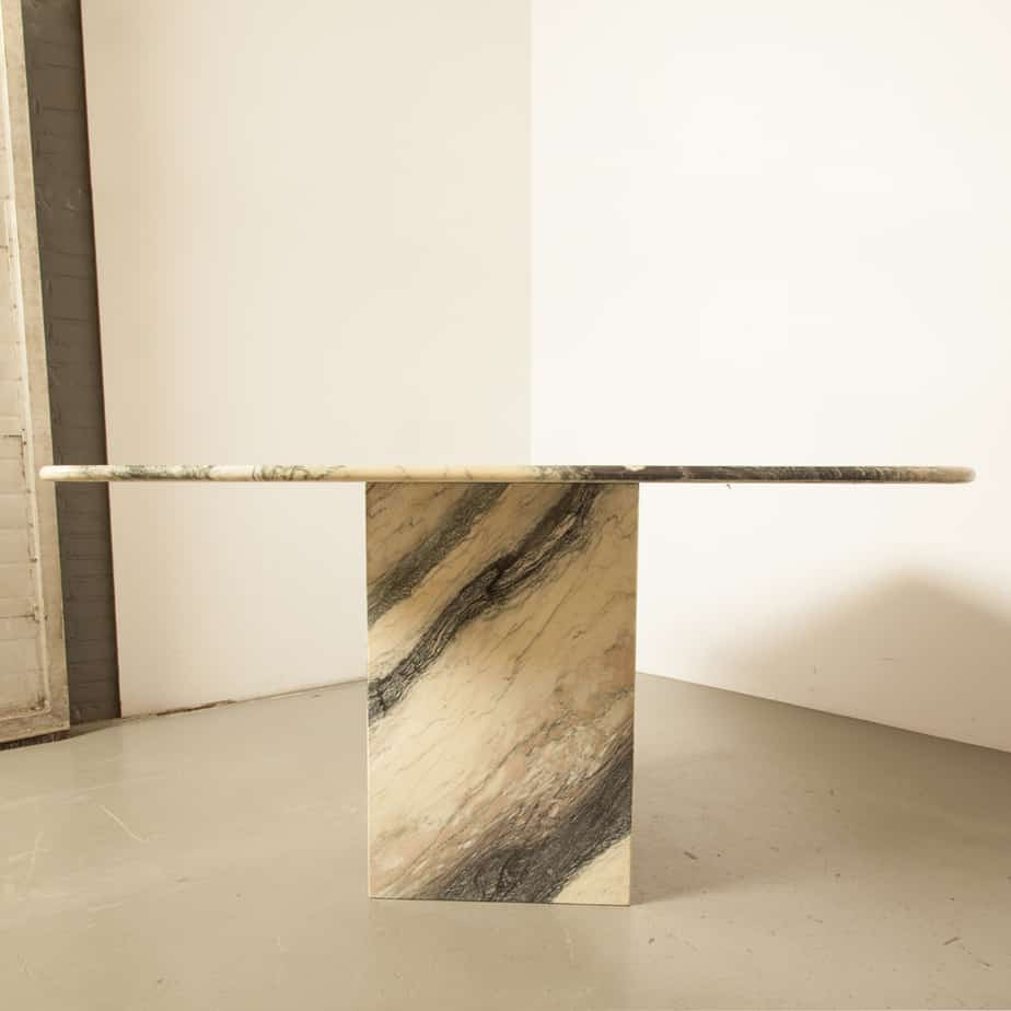 vierkante gestreepte Marmeren Tafel ⋆ Neef Louis Design Amsterdam