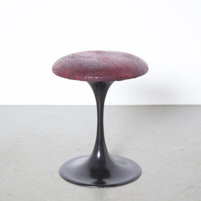 Trumpet Base Stool black and red 7