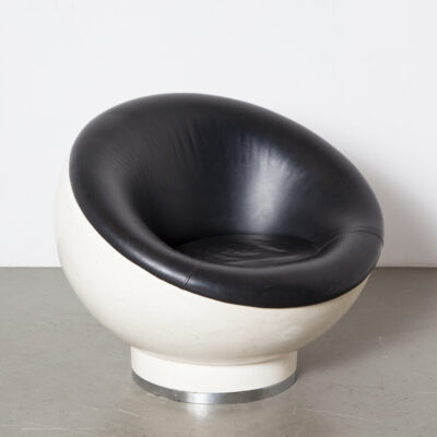Half Dome Chair round pod bubble ball sphere egg white plastic fibreglass black leatherette original moulded one-piece shell pedestal foot base Space Age easy lounge armchair seating vintage retro seventies 70s 1970s