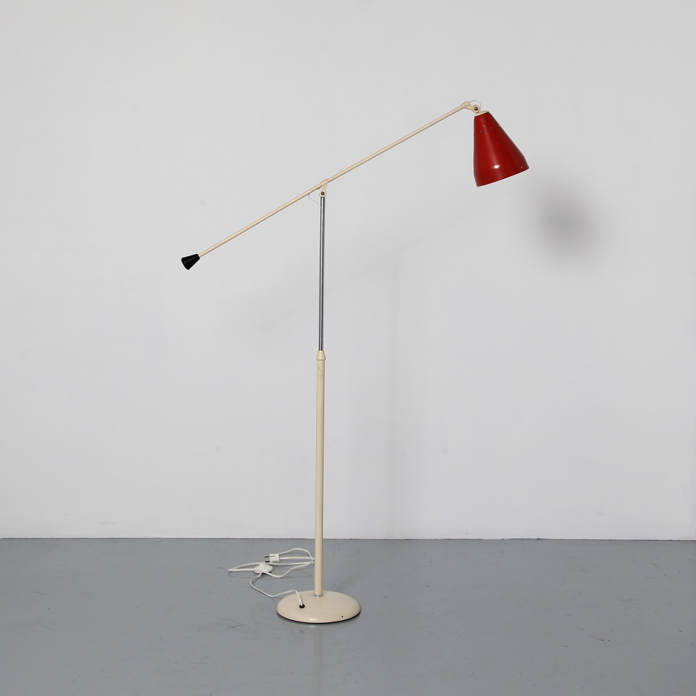 Acteur nek Het spijt me Vloerlamp 6332 van W. Rietveld voor Gispen ⋆ Neef Louis Design Amsterdam