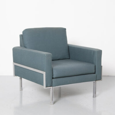Blue Armchair Florence Knoll parallel bar style chair Artifort woven fabric brushed aluminium legs frame bolted together squared rectangular cushions seat elements armrests reversible vintage retro mid-century modern 60s 1960s sixties seating
