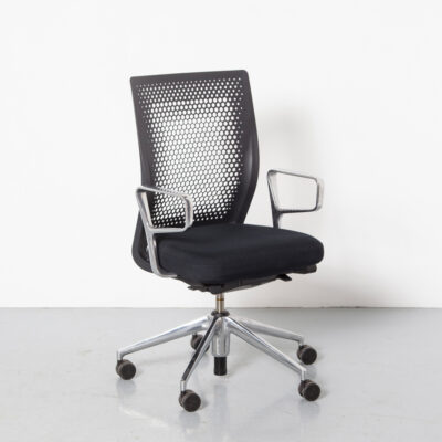 ID Chair Concept Air Antonio Citterio Vitra 검은색 무연탄 아스팔트 플라스틱 백 오피스 회전 책상 회의 짠 양모 혼방 좌석 2010성급 알루미늄 캐스터 바퀴 기울기 높이 조절 가능 현대식 현대식 좌석 XNUMX년대