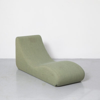 4 مقاعد صالة من Welle Verner Panton Verpan باللون الأخضر الناعم أريكة كرسي سهل على شكل كرسي بذراعين من الإسفنج ذو مناظر طبيعية عتيقة في منتصف القرن الحديث في الستينيات الستينيات من الستينيات من القرن الماضي