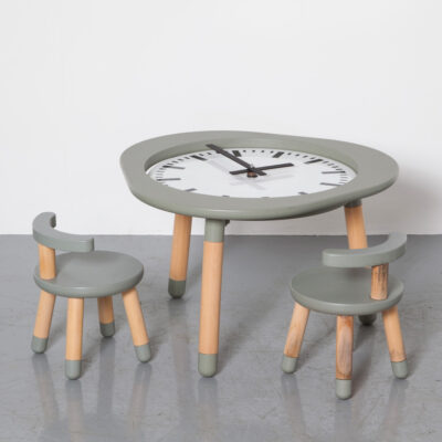 MUtable Chair childrens set Stokke Martina Elisa Mukako dove grey modular multifunctional play-table solid beech wood toy bag hook storage sturdy stable solid contemporary modern 2010s Clock time hands